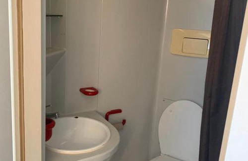 Regensburg Apartment | Luxurious Apartment , Next to University& WIFI, Free Parking, Bed&Matress