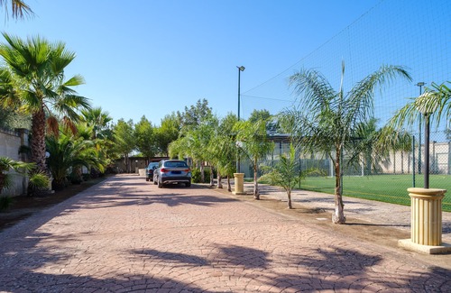 Cavallino House | Luxurious Apartment 'Villa Mariangela' with Shared Pool, Wi-Fi and Air Conditioning