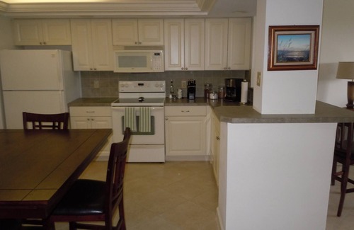 Fort Pierce Shores Condo | Luxurious Beach Front 1st Floor 2/2 Condo