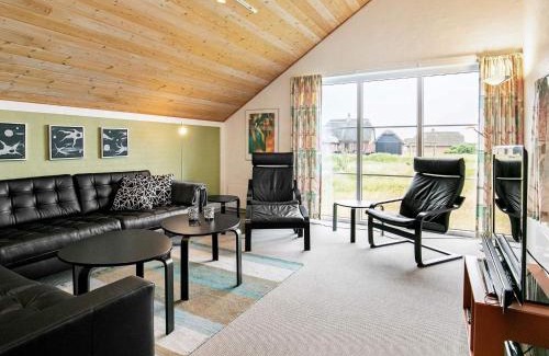 Blavand Strand House | Luxurious Beach Retreat in Blavand-By Traum