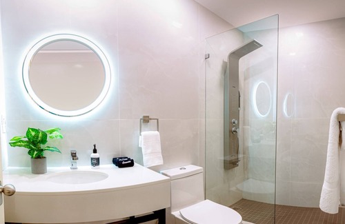 Poinciana Park Hotel | Luxurious Boutique Hotel in Fort Lauderdale