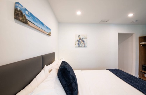 Poinciana Park Hotel | Luxurious Boutique Hotel in Fort Lauderdale