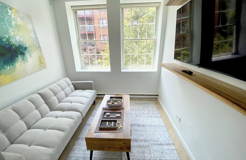 East Village Apartment | Luxurious Brand New 3 Bedroom, 2 Bath Apt in the Heart of East Village!