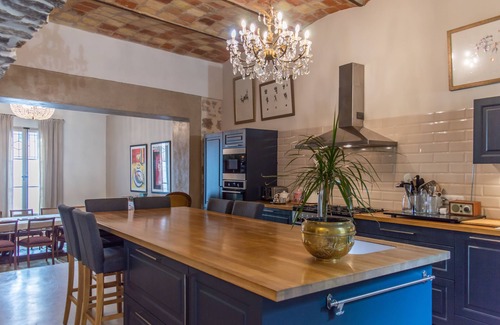 Roujan House | Luxurious Character House in the Heart of Roujan