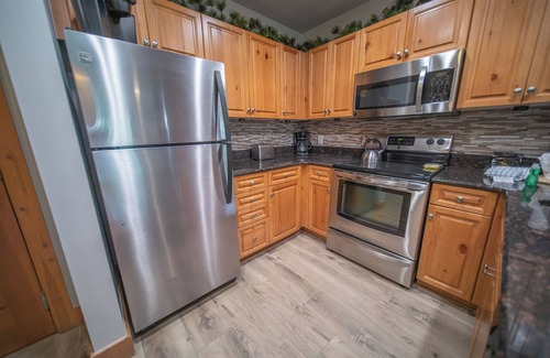 River Run Condo | Luxurious Condo in River Run Walk to activities