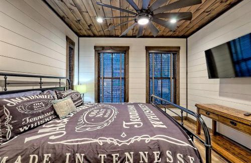 Clarkesville House | Luxurious Cottage Rental for an Amazing Family Getaway in Georgia