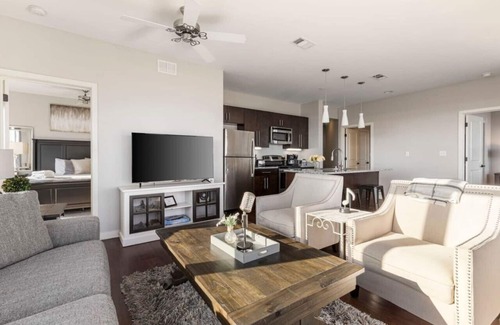 Rolling Mill Hill Condo | Luxurious Downtown Corner Views 2 bed 2bath 61
