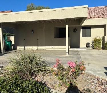 Palm Desert House | Luxurious fairway condo resort country club