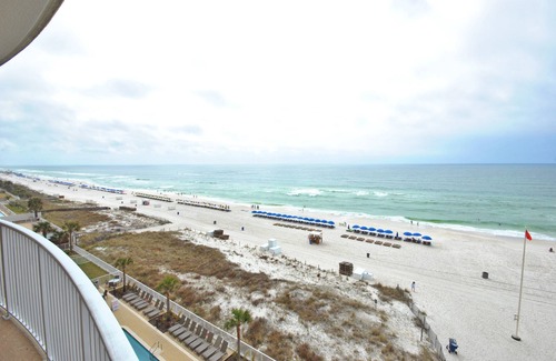 Long Beach Condo | Luxurious Getaway In The Heart Of Panama City Beach