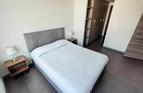 Granada Apartment | Luxurious High-rise Hs Wifi, Amazing City Views