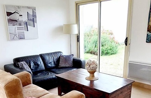 Poulgoazec House | Luxurious Holiday Home in Plouhinec near Sea
