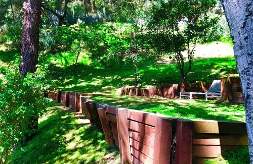 Hollywood Hills West House | Luxurious Hollywood Hills Oasis+Views+Spa+Jacuzzi+Steam+Deck+Garden