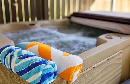Woodlake - Briar Meadow House | Luxurious House Private Jacuzzi 5 Beds
