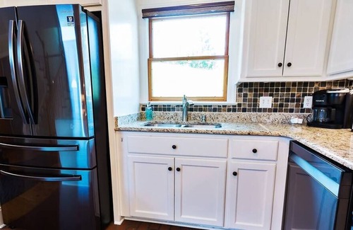 Ridgeway House | Luxurious Lake Wateree House