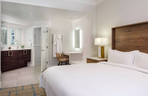 Newport Coast Resort | Luxurious Marriott Newport Coast Villas - 2 bedroom 2 bath Close to beach