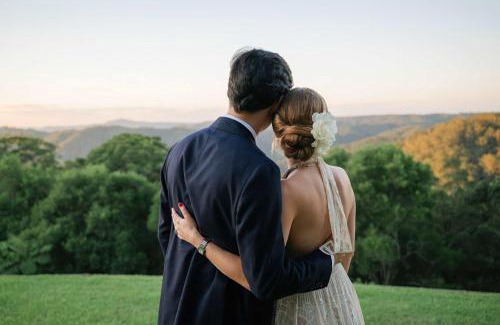Booroobin House | Luxurious Mountain Retreat near Maleny