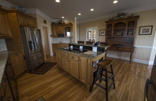 Dahlonega House | Luxurious Mountain Top Home with Pool Overlooking Breathtaking Panoramic Views!