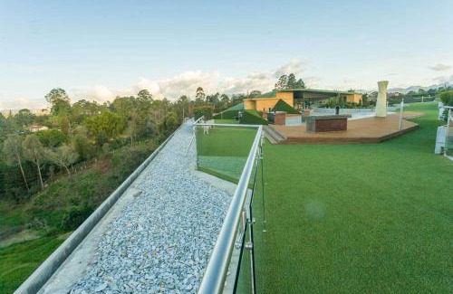 Rionegro Bed & Breakfast | Luxurious mountain-view room with own facilities in Rionegro Colombia