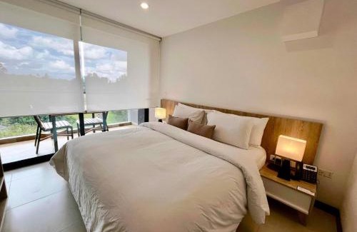 Rionegro Bed & Breakfast | Luxurious mountain-view room with own facilities in Rionegro Colombia