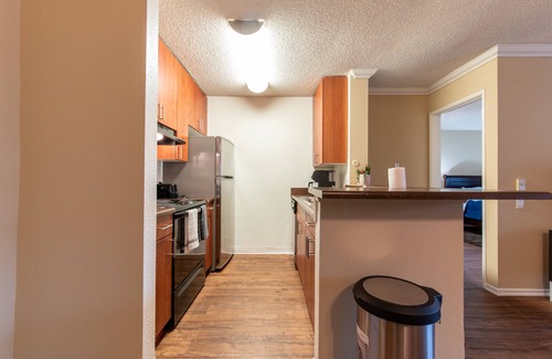 Santa Ana Heights Apartment | Luxurious near the beach stay