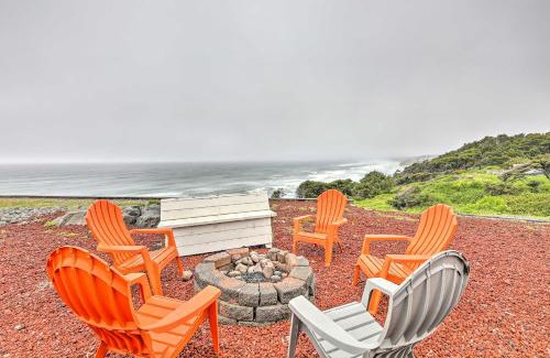 Agate Beach House | Luxurious Newport Estate with Spa and Lighthouse Views