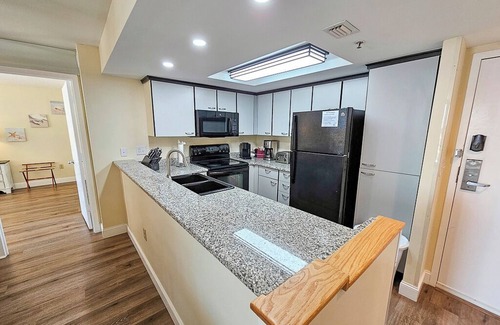 Arcadian Shores Condo | Luxurious Ocean-view at Kingston Plantation, Gorgeous 2 Bedroom/2 Bath Condo.