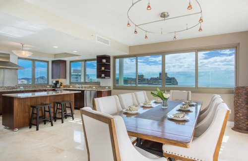 Waikiki Condo | Luxurious Ocean View Panoramic PH at The Watermark w/Spectacular Amenities
