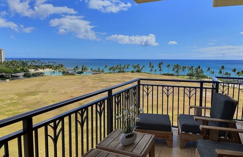 Ko Olina Condo | Luxurious Ocean View Suite - Beach Villas at Ko Olina 8th FL #O824 - End Unit