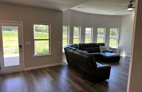 Fayetteville House | Luxurious Relaxation