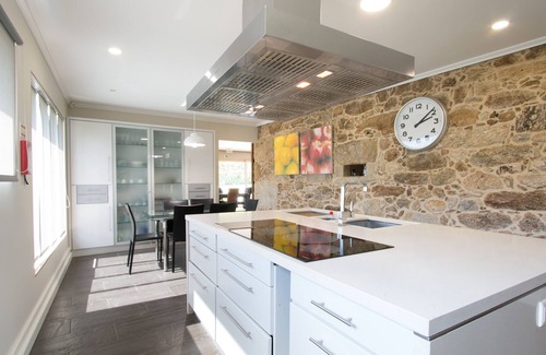 Valenca House | Luxurious rural farmhouse with pool and all I can think of to enjoy