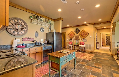 Young Harris House | Luxurious Sanctuary Summit - By Chatuge Home Concierge | Incredible Mountain & Lake Chatuge Views | Sleeps 19 | 6BR Retreat, fire pit, ping pong