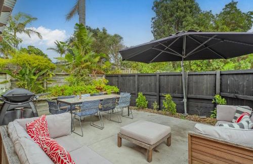 Matarangi House | Luxurious Simplicity - Matarangi Holiday Home