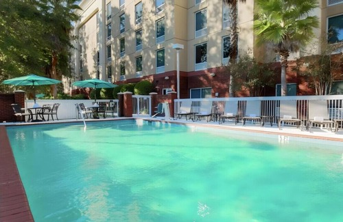 Tallahassee House | Luxurious Space w/ Modern Comforts for Groups!