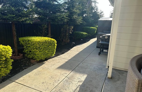 Tracy House | Luxurious spacious 3 Bedrooms 2 baths close to downtown