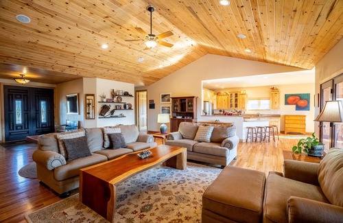 Pagosa Springs House | Luxurious Sunny Home overlooking Hot Springs, River, and Historic Downtown.