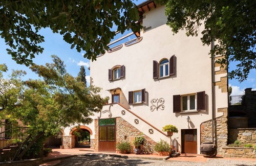 Pieve al Bagnoro Apartment | Luxurious two bedrooms aparment just outside the city of Arezzo in a Period Villa. Infinity pool, la