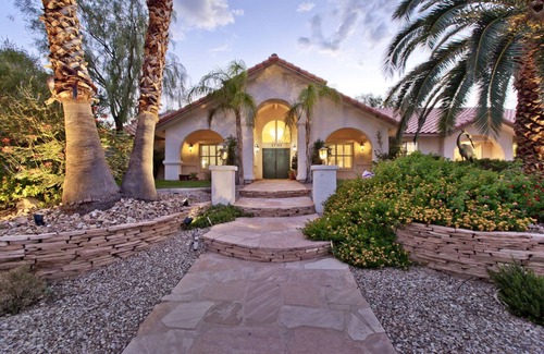 Canyon Gate House | Luxurious Vegas Retreat: 4BR Paradise with Pool & Game Room for Large Groups