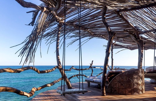 Zona Hotelera Villa | Luxurious Villa By Beautiful Scenic Waters