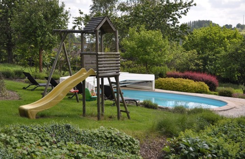 Francorchamps House | Luxurious Villa in Stavelot With Sauna and Pool