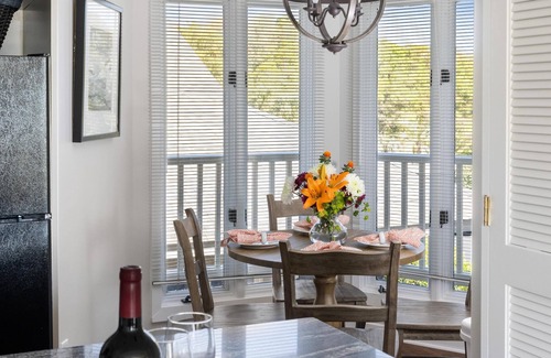Isle of Palms Condo | Luxurious Villa with Ocean Views and Community Pool
