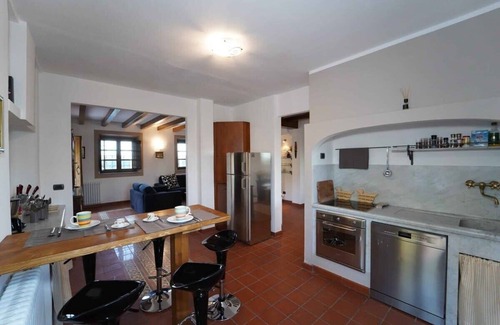 Sarzana Villa | Luxurious Villa With Breathtaking Sea Views