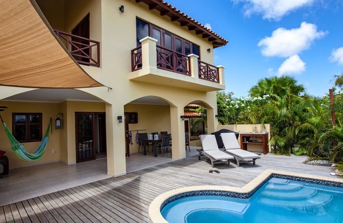 Santa Barbara Villa | Luxurious Villa with Panoramic Ocean View, Private Pool and Car (optional)