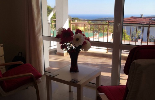 Varna Villa | luxurious villa with sea views, private pool and Sleeps 8