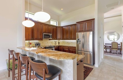 Iona House | Luxurious Villa with Pool, Close to Sanibel Island
