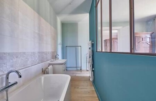 Saint-Pey-d'Armens House | Luxurious Wine Estate Saint-Emilion Grand Cru with private swimming pool