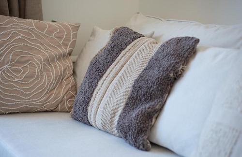 Seven Mile Beach Apartment | Luxury 1 bed apartment near Seven Mile Beach at The Grove - Villa Zen