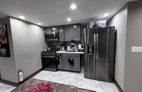 South Philadelphia Apartment | Luxury 1 Bedroom Apartment in Philadelphia