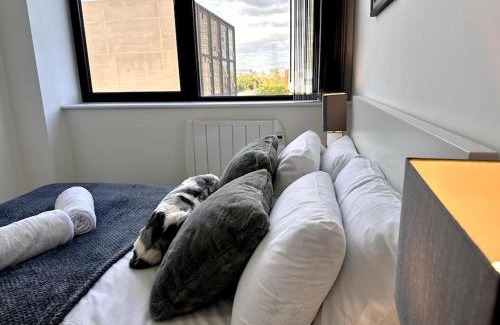 Old Trafford Apartment | Luxury 1 Bedroom Apartment in Old Trafford