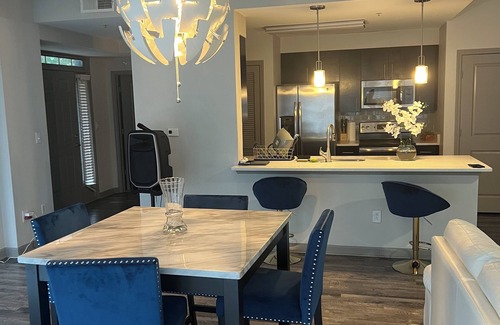 Buckhead Heights Condo | Luxury 1-bedroom condo with WiFi, AC in fabulous Atlanta