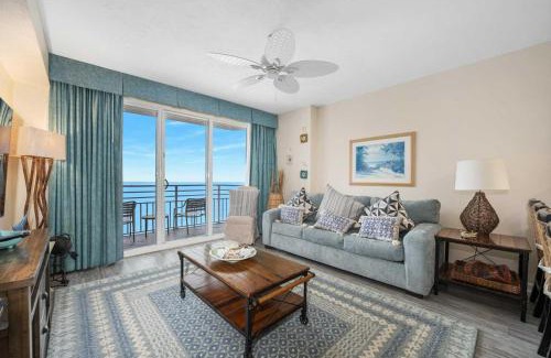Brush - Stewarts House | Luxury 18th Floor 1 BR Condo Direct Oceanfront Beach Resort Villa
